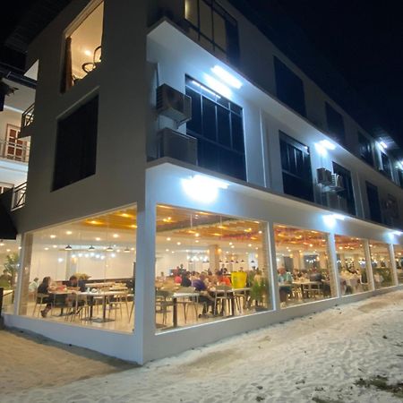 Dolphin Bay Island Resort Kota Belud Kültér fotó